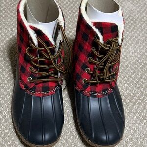 Women's Red and Black Plaid Lace-Up Duck Boots